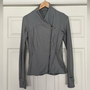 {Lululemon} Precision Jacket in Heathered Battleship - Women's 6